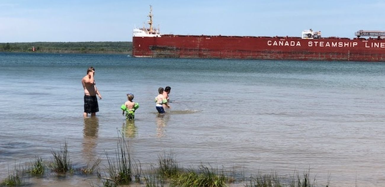 Best View! Private Sandy Beach Large Deck Sault Ste. Marie