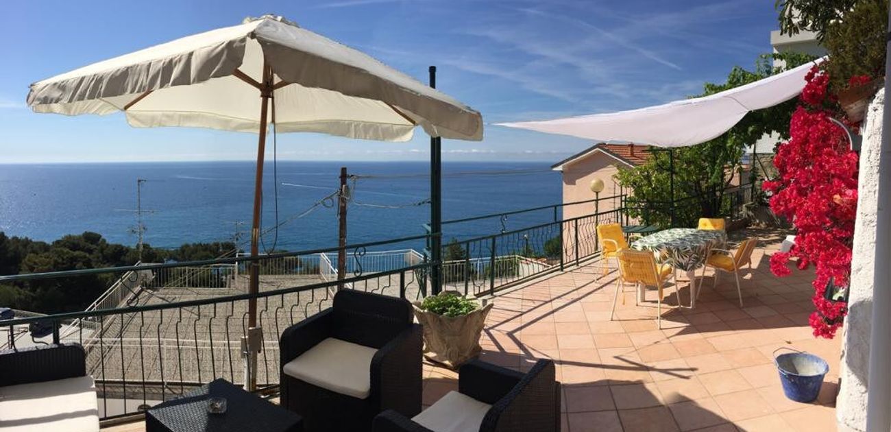 La Terrazza di Capo Mele Guest House Marina di Andora Liguria