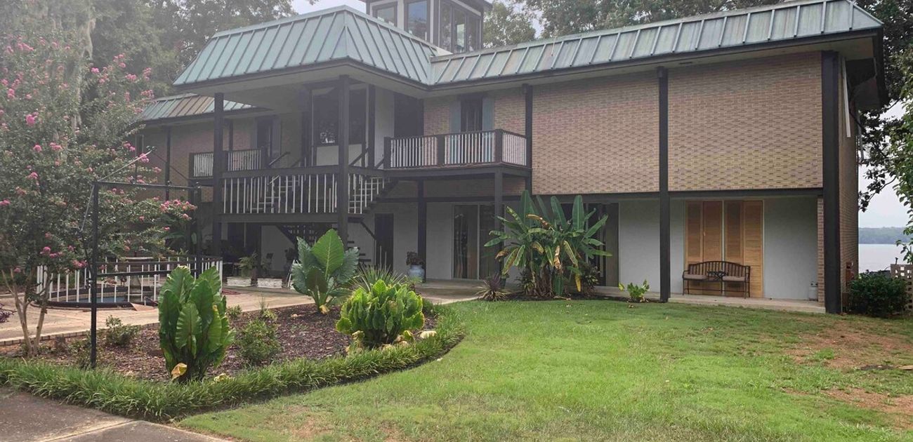 Eufaula Downtown Lakefront Bluff Eufaula, Alabama Vacation Rentals