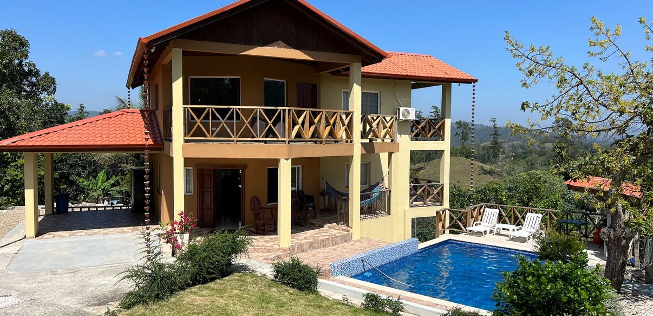 Villa antica Jarabacoa - Corocito, La Vega Vacation Rentals | HiChee