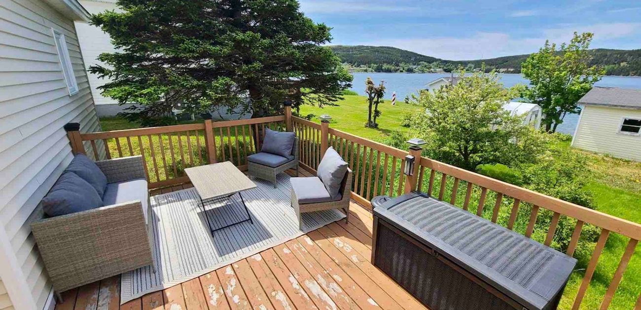 Biscuit By Da Bay Heart's Content, Newfoundland and Labrador Vacation Rentals HiChee