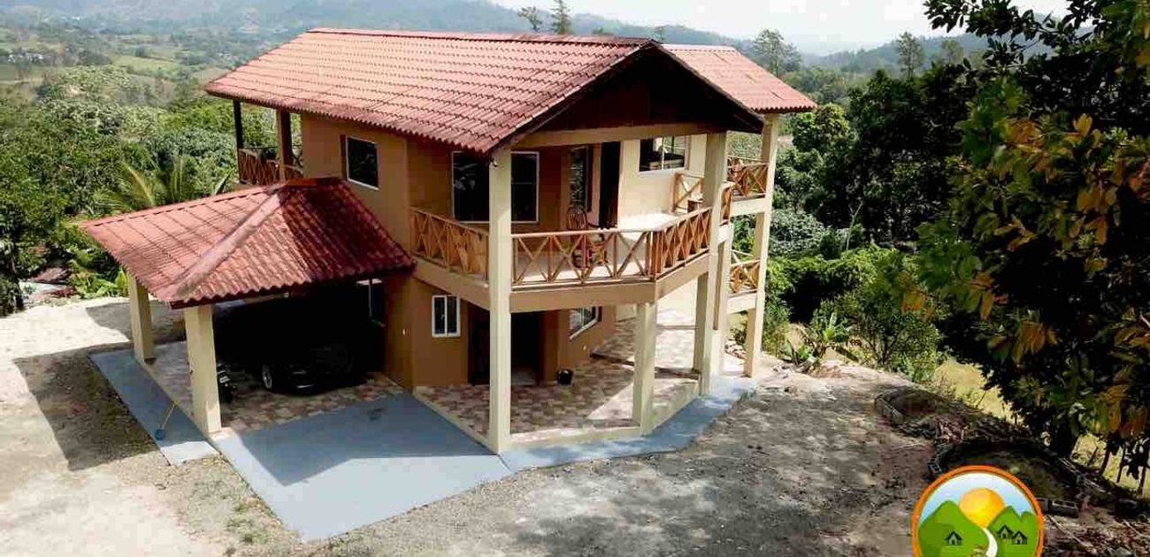 Villa antica Jarabacoa - Corocito, La Vega Vacation Rentals | HiChee