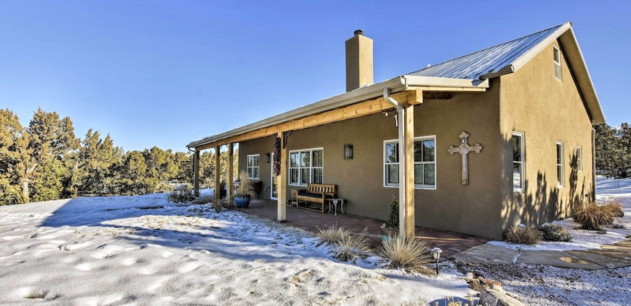 Hidden Santa Fe Gem Located in Tesuque Hills! Santa Fe, New Mexico