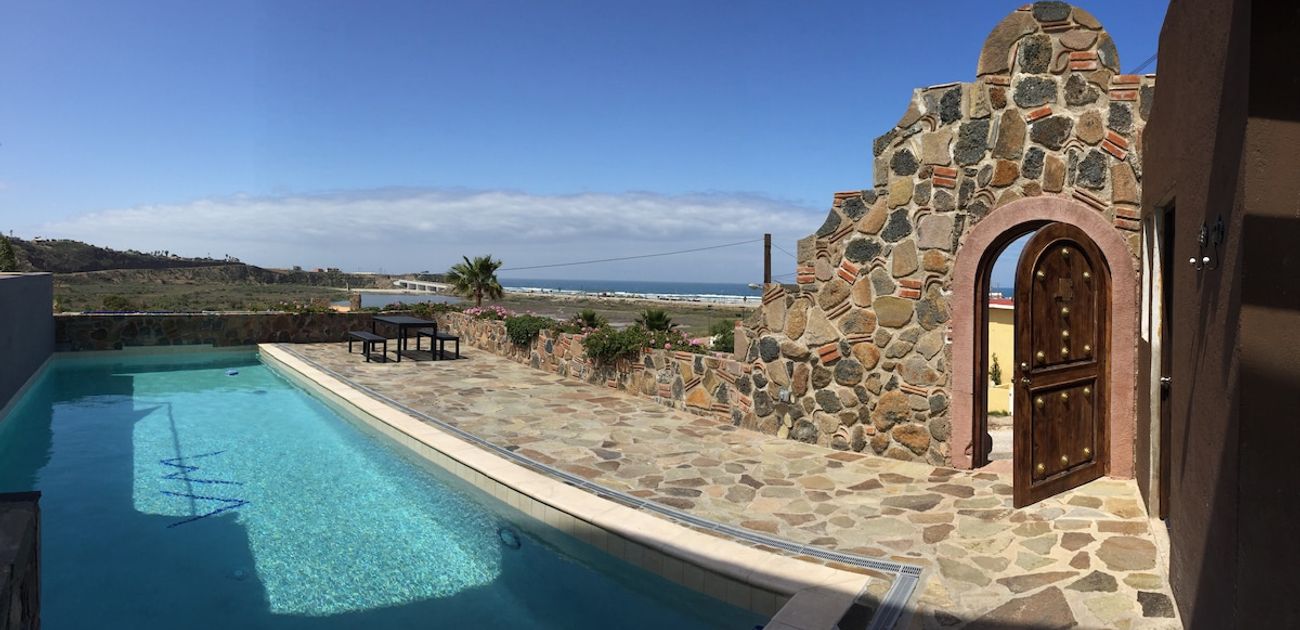 "Casa Rosada" Baja Retreat w/Stunning Ocean Views La Misión, Baja