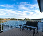 2-floor Rural Hillside Serenity Close to Town.  Hike and Bike from the House