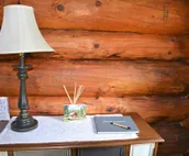Upper Paradise Log Cabin - Nightly Rental in the Woods
