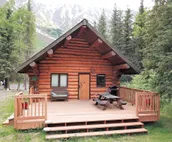 Upper Paradise Log Cabin - Nightly Rental in the Woods