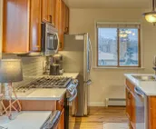 Spa-quality amenities, dog friendly, close to trails, IN Dunes Nat’l Park