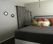 YELLOWSTONE HOUSE OF THE 3 BEARS,  2 Blocks to Downtown, Book Same Day
