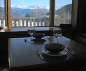 The Attic-  Second Floor Apartment, Private Deck With A View, Downtown