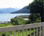 The Cottage ~ quiet downtown home, stunning view, walking distance to everything