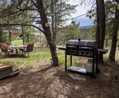 Sandpiper 40ft RV @EvansCliff /HotTub on deck, BBQ grill