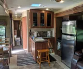Sandpiper 40ft RV @EvansCliff /HotTub on deck, BBQ grill