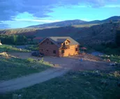 WindRiver/ Yellowstone Cabin