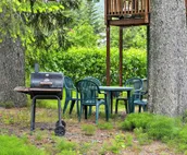 Seward Studio w/ Deck, Outdoor Dining & Mtn Views!