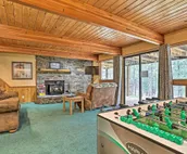 Modern Black Hills Cabin w/ Loft & Wraparound Deck