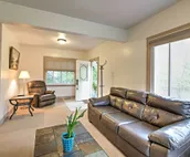 Cozy Union Pier House w/ Hot Tub, Deck & Backyard!