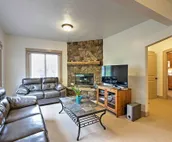 Cozy Union Pier House w/ Hot Tub, Deck & Backyard!
