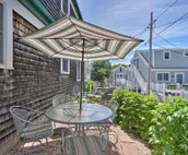 'Captain's Quarters' - Updated P-Town Apartment!