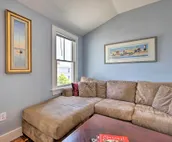 'Captain's Quarters' - Updated P-Town Apartment!
