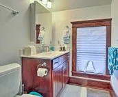 Lawrence Area Vacation Rental 15 Mi to Topeka!