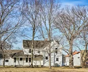 Lawrence Area Vacation Rental 15 Mi to Topeka!