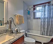 Lawrence Area Vacation Rental 15 Mi to Topeka!