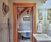 Spacious Spearfish Home on 40 Acres w/Private Lake