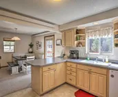 Private Black Hills Home w/ Corral; Horses Welcome