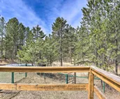Private Black Hills Home w/ Corral; Horses Welcome