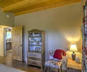Hidden Santa Fe Gem - Located in Tesuque Hills!