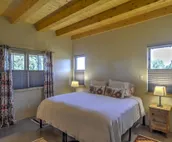 Hidden Santa Fe Gem - Located in Tesuque Hills!
