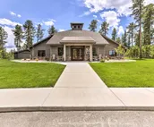 Black Hills Getaway w/ Deck - Near Hiking Trails!