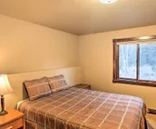 Black Hills Getaway w/ Deck - Near Hiking Trails!