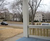 Historic Old West Lawrence - Minutes to beautiful Mass St, KU, Sports Pavillion