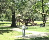 Luxury 5-Star  Home ~ Location~Fenced Yard~Families~Couples~King Bed
