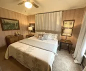 Historic Farmhouse ~ Near Historic NOTO~Bring The Entire Family!