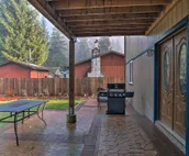 NEW! Spacious Home Minutes to Downtown and the Glacier!