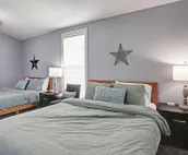 Custer Ruby Suites w/ Deck: Right in Downtown!