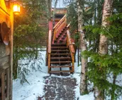 Studio with private hot tub, WiFI, & tranquil glacier views