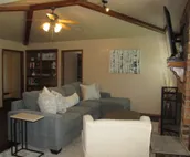 NEWLY FURNISHED LUXURY RETREAT AT OKC/MOORE/NORMAN BORDER!