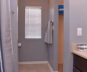❤️Splendid 4 BEDROOM in updated home-Sleeps 12❤️