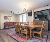 Charming Lake House within Walking Distance from Lake