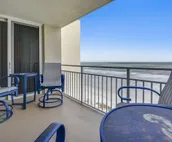 Spectacular Oceanfront Condo Oasis