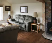 Newly Remodeled Historic Log Cabin on Banks of Horse Creek
