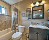 Oklahoma City House w/ Yard - 10 mins to Downtown!