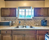Oklahoma City House w/ Yard - 10 mins to Downtown!