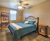 The Bunkhouse at Rolling Meadows Ranch w/ Grill!
