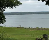 Peaceful and Quiet with Beautiful Lake Views