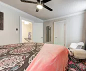 Howes Capitol II-Sleek & spacious-walk to OU Med